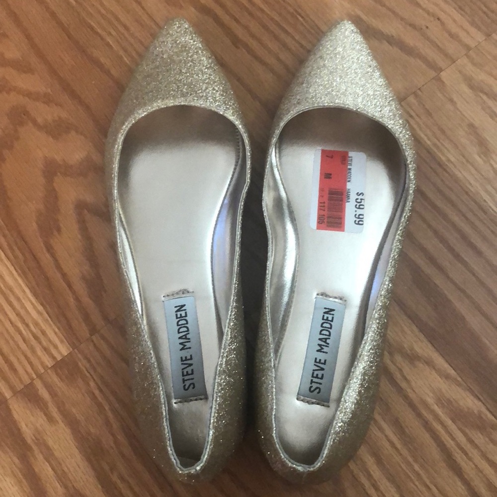 Steve Madden Gold Glitter Flats